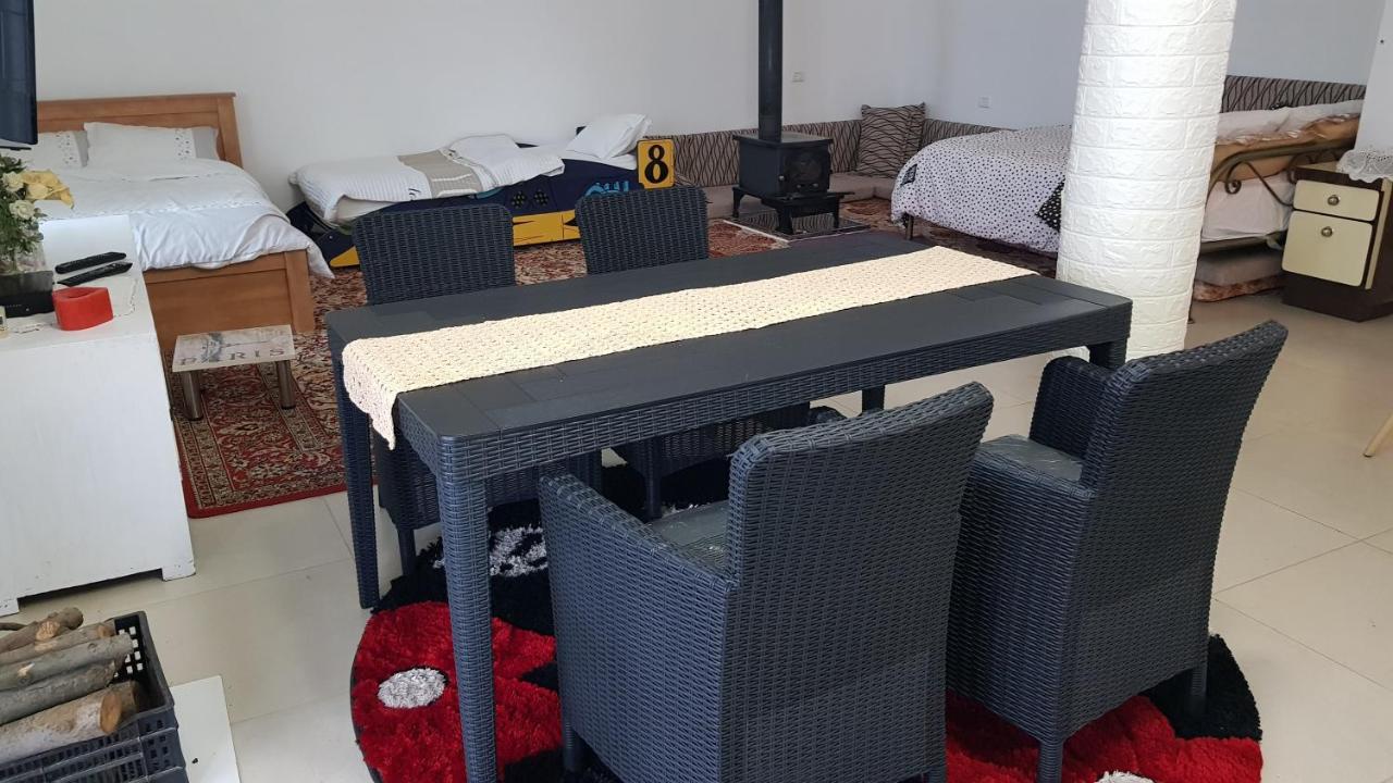 Hermon Accommodation Madzsdal Samsz Kültér fotó